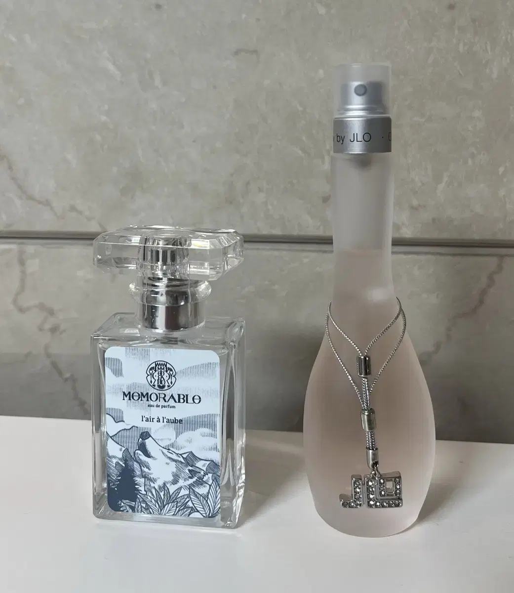 메모라블 레하아로브,제니퍼로페즈 글로우바이제이로,포멘트 코튼브리즈 항수