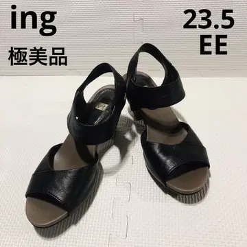 컨디션 최상 잉그 가죽 펌프스 샌들 23.5EE