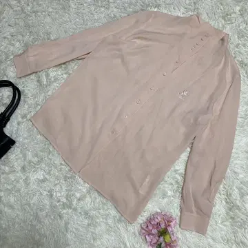 컨디션 최상 밤키아 긴팔 블라우스 원 포인트 장미 살몬 핑크 40 L