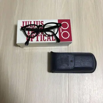 JULIUS TART OPTICAL AR 44/22 블랙