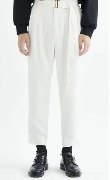 CULLNI 벨트 스트라이프 팬츠 24SS