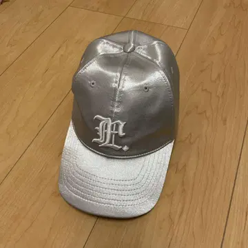 엘엠씨 캡 모자 민트 그린 새틴 펄 글리터