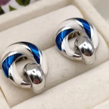 미사용 보관품 블루와 화이트 에나멜 실버 귀찌