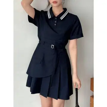 dazzlin 폴로 스타일 플리츠 원피스 M 사이즈
