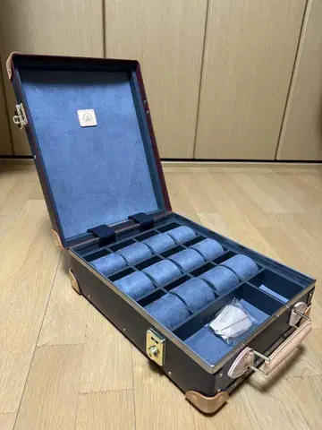 글로브 트로터 사파리 12 슬롯 워치 케이스/브라운 내추럴