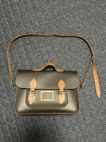 The Cambridge Satchel Company 캠브리지 사첼 백