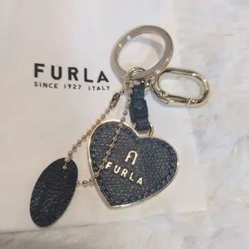 훌라 FURLA 키링 키링 까멜리아 하트