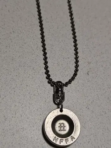 NFFA 펜던트 목걸이 실버 컬러 원 포인트로(*^^*)