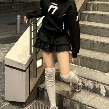 chikashitsu+ 플리츠 스커트