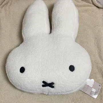미피 다이 컷 쿠션 아베일