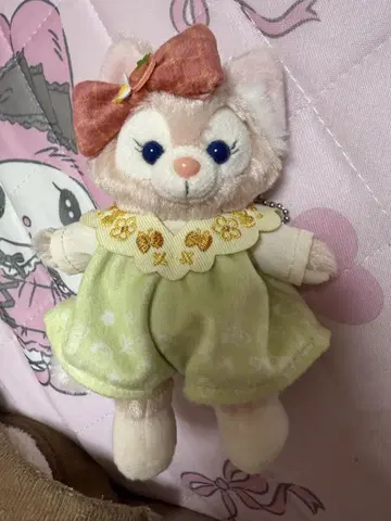 하트 펠트 스트로베리 기프트 Lee Na Belle 봉제 인형 배지