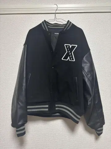 XLARGE 바시티 자켓 블랙