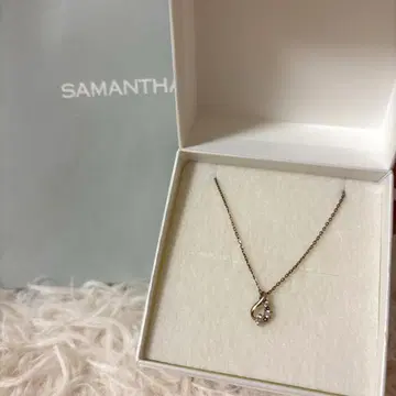 사만사 실바 Samantha Tiara 목걸이