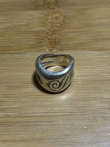 ZULUETA 줄루에타 실버 925 반지