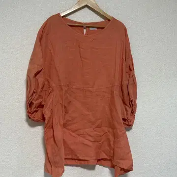 어반 리서치 도어스 린넨 벌룬 슬리브 블라우스 오렌지