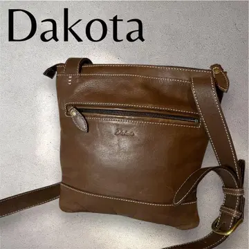 Dakota 브라운 가죽 숄더백 태슬