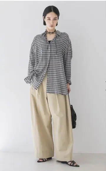 JEANASIS_배럴 레그 볼륨 팬츠