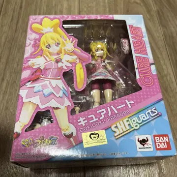 S.H.Figuarts 두근두근! 프리큐어 큐어 하트