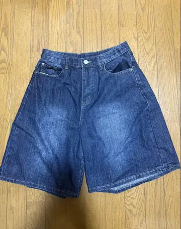 워싱 와이드 버뮤다 데님 팬츠