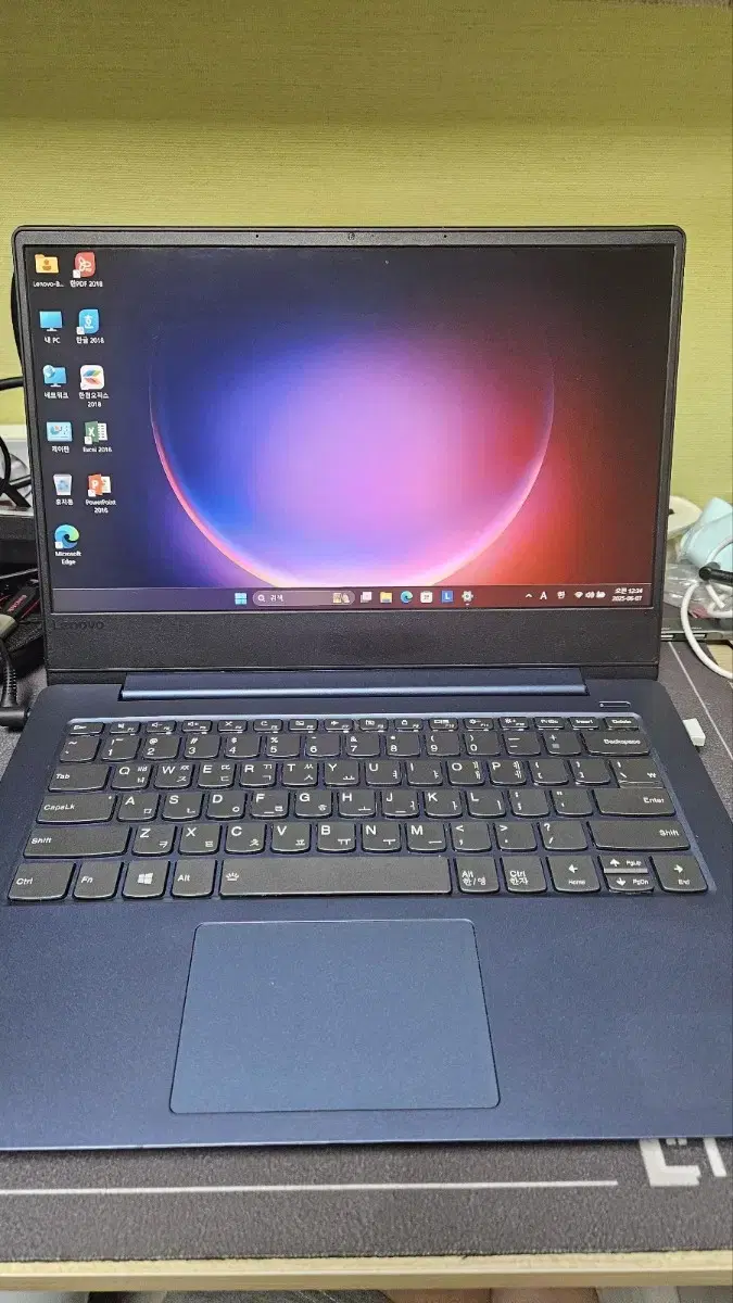 Lenovo 14-inch Laptop i7-8g-256g Blue Color