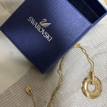 스와로브스키 크리스탈 목걸이