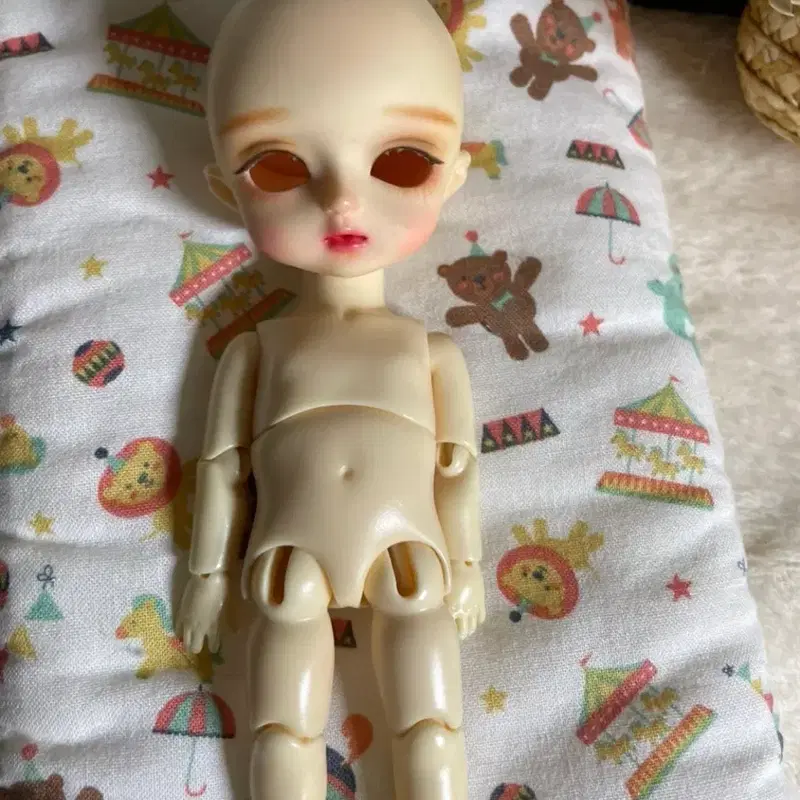 가격 최대로 내렸어요)구체관절인형(미기돌 포켓 수)