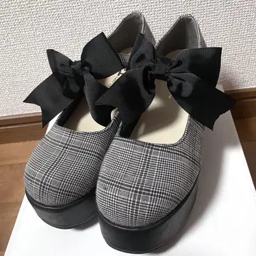 통굽 펌프스 체크 무늬