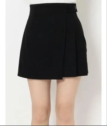 RESEXXY 블랙 플리츠 스커트 S 사이즈