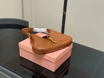 MIU 핸드백