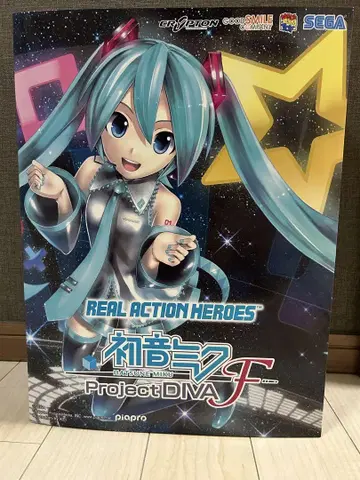 리얼 액션 히어로즈 하츠네 미쿠 Project DIVA F