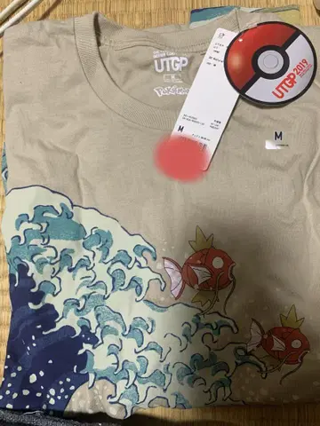 유니클로 유니클로 포켓몬 코이킹 가쓰시카 호쿠사이 티셔츠