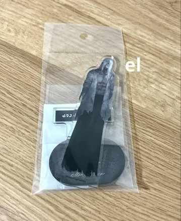 문자화 팝업 아크릴 피규어 은발의 남자