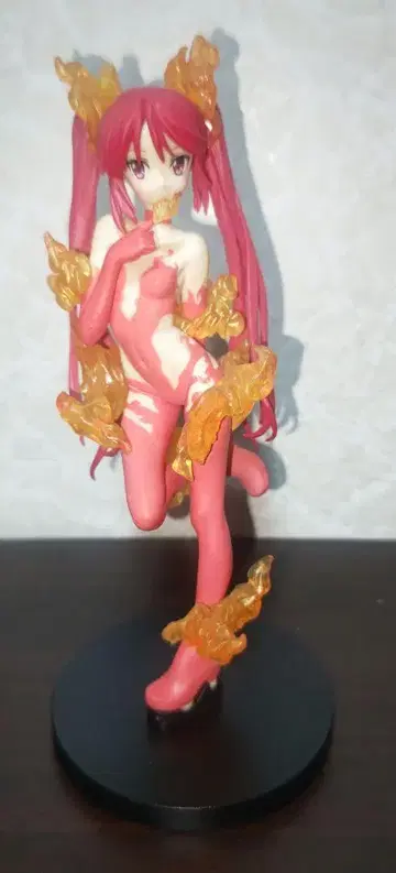 !   쿠코 피규어