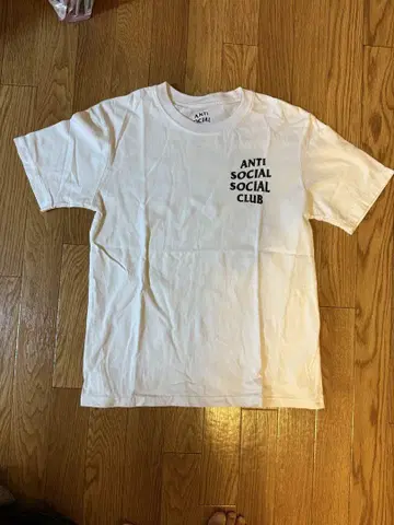ANTI SOCIAL SOCIAL CLUB 티셔츠