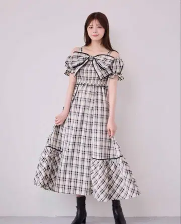 anmille 안미르 빅 리본 오프 숄더 원피스