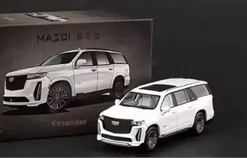 MASSDI 1/64 캐딜락 에스컬레이드 화이트