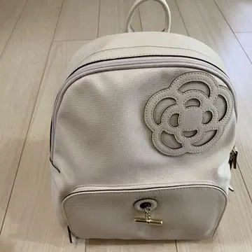 클레이 백팩