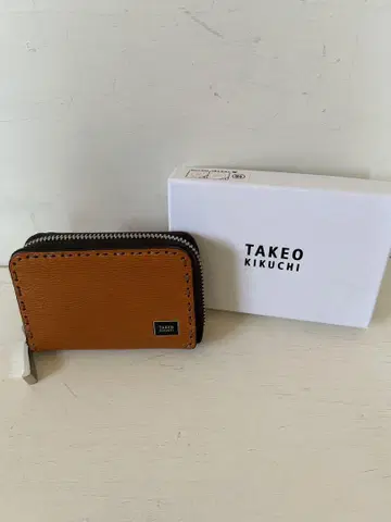 TAKEO KIKUCHI 코인 케이스 캐러멜