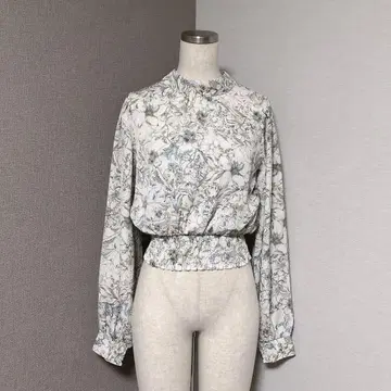 립 서비스 꽃무늬 백 카슈쿨 블라우스
