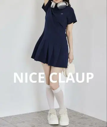 NICE CLAUP 로우웨스트 플리츠 미니 원피스