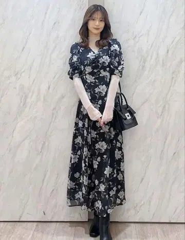 MERCURYDUO 꽃무늬 V넥 롱 원피스