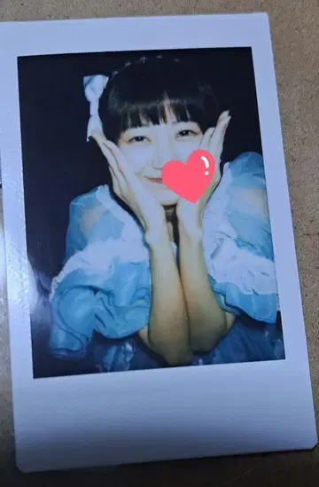 이타쿠라 카나 미소 큐스트 귀여운
