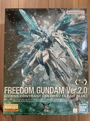MG 1/100 프리덤 건담 CROSS CONTRAST COLORS