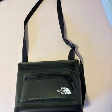 THE NORTH FACE 필덴스 에어컨 파우치 숄더백
