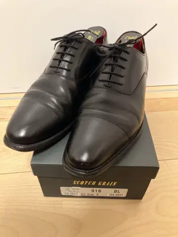 스카치 그레인 오데사 블랙 25.5cm
