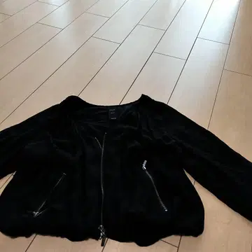LE SOUK 블랙 봄버 자켓