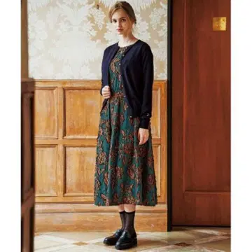 DRESSTERIOR 보타니컬 자카드 스커트