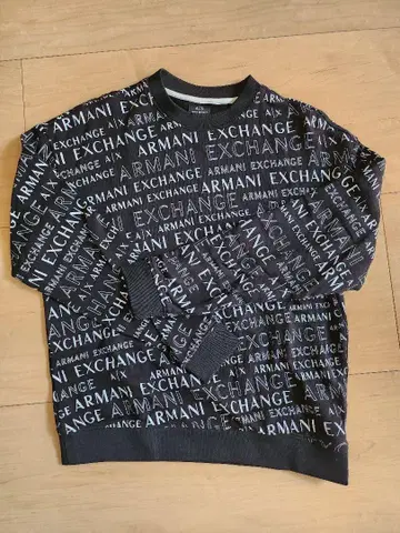 Armani Exchange 로고스 맨투맨