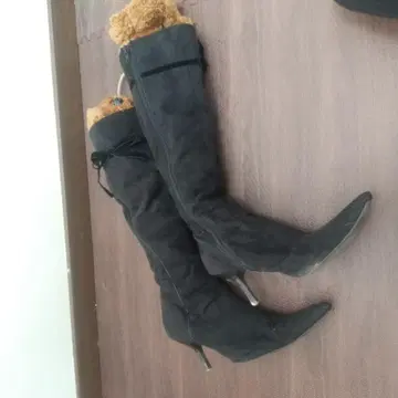 블랙 스웨이드 롱 부츠 하이 힐