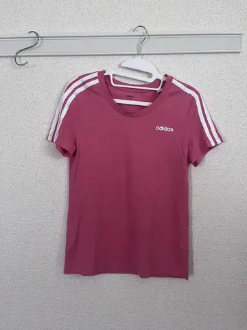 피치 티 아디다스 티셔츠 한국 레어